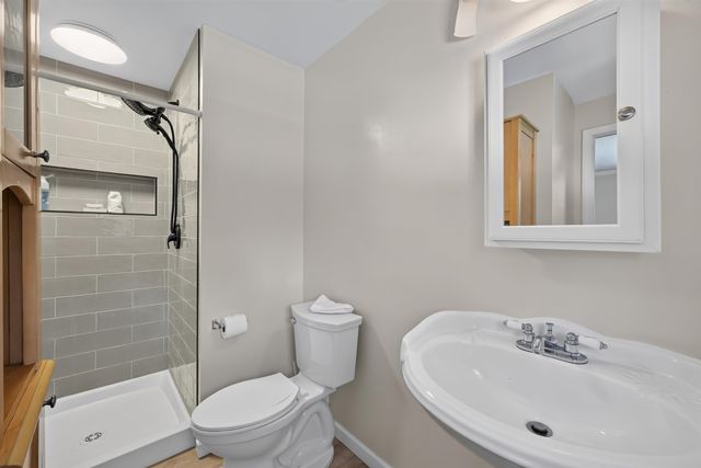 11705 N Bedivere Dr, Spokane, WA 99218