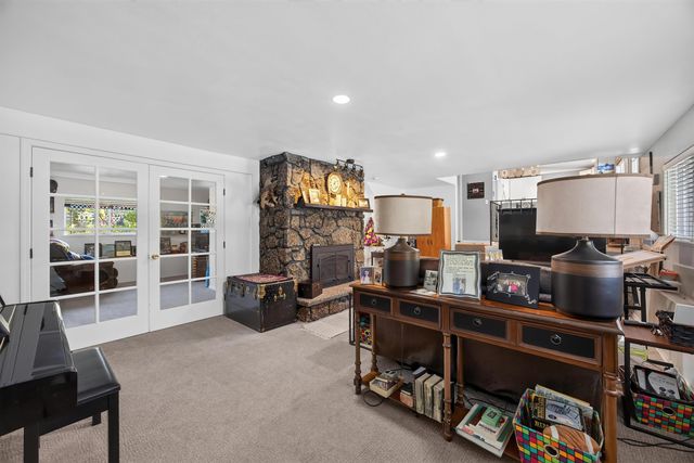11705 N Bedivere Dr, Spokane, WA 99218