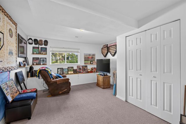 11705 N Bedivere Dr, Spokane, WA 99218