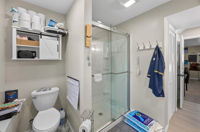 11705 N Bedivere Dr, Spokane, WA 99218
