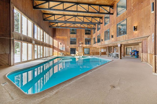 130 Demont Avenue E 142, Little Canada, MN 55117