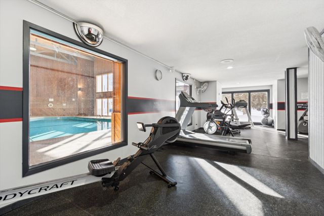 130 Demont Avenue E 142, Little Canada, MN 55117