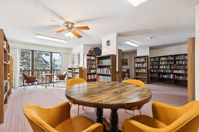 130 Demont Avenue E 142, Little Canada, MN 55117