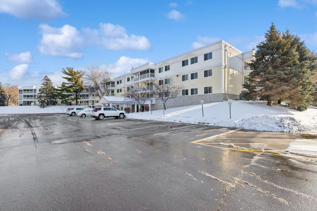 130 Demont Avenue E 142, Little Canada, MN 55117