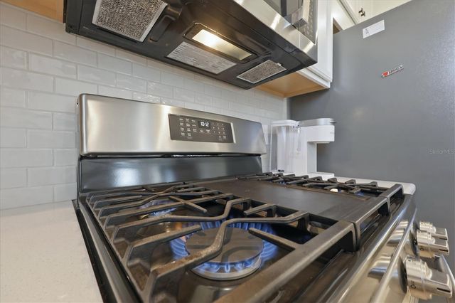 4733 TORTONA COURT, Bradenton, FL 34211