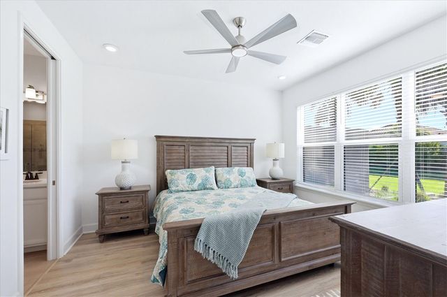 4733 TORTONA COURT, Bradenton, FL 34211