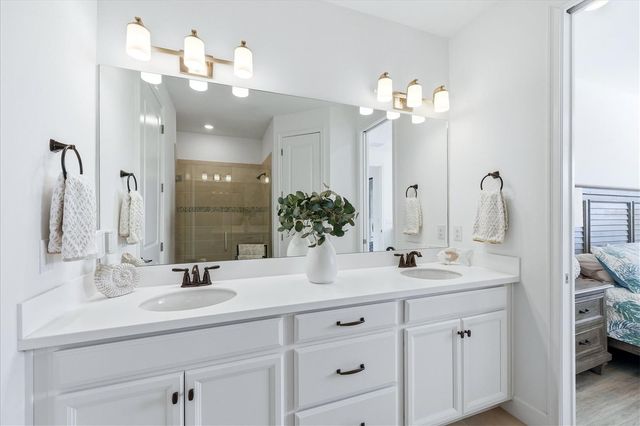 4733 TORTONA COURT, Bradenton, FL 34211