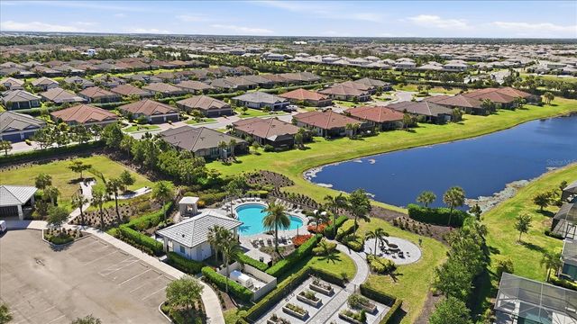 4733 TORTONA COURT, Bradenton, FL 34211