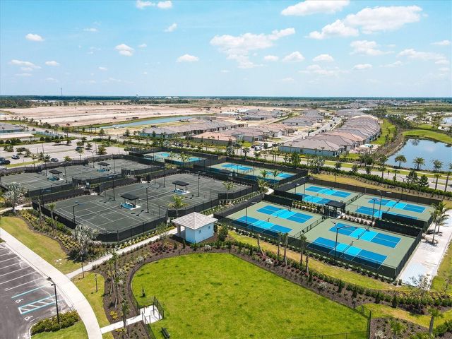 4733 TORTONA COURT, Bradenton, FL 34211