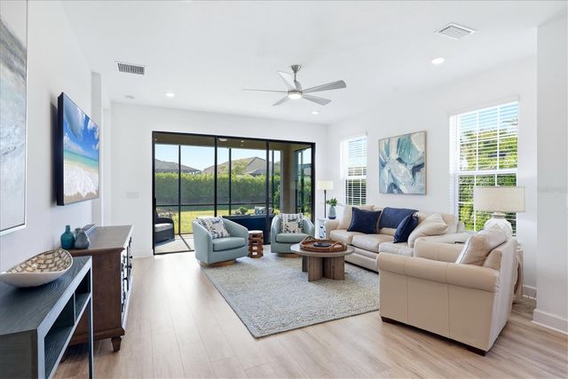 4733 TORTONA COURT, Bradenton, FL 34211