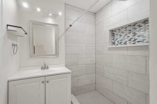 2618 Brandon Street, Dallas, TX 75211