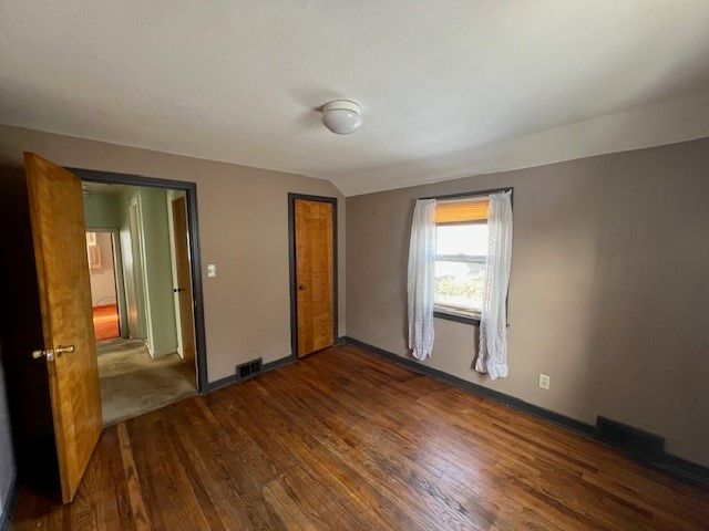 6 Aberystwyth Pl, Binghamton, NY 13905