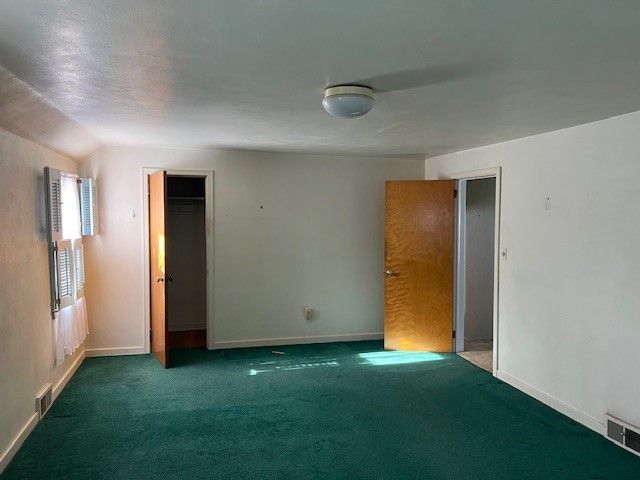 6 Aberystwyth Pl, Binghamton, NY 13905