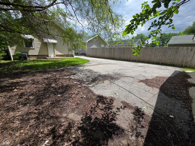 1534 Dawson Street, Indianapolis, IN 46203