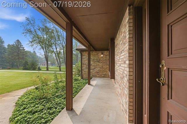 4422 Argenta Drive, Brighton, MI 48116