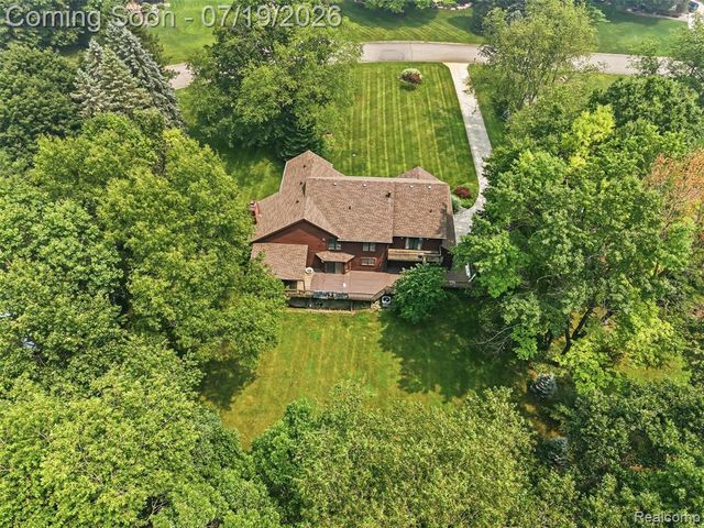 4422 Argenta Drive, Brighton, MI 48116