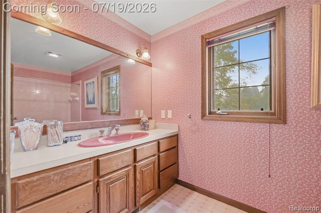 4422 Argenta Drive, Brighton, MI 48116