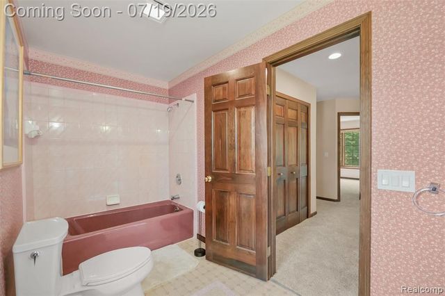 4422 Argenta Drive, Brighton, MI 48116