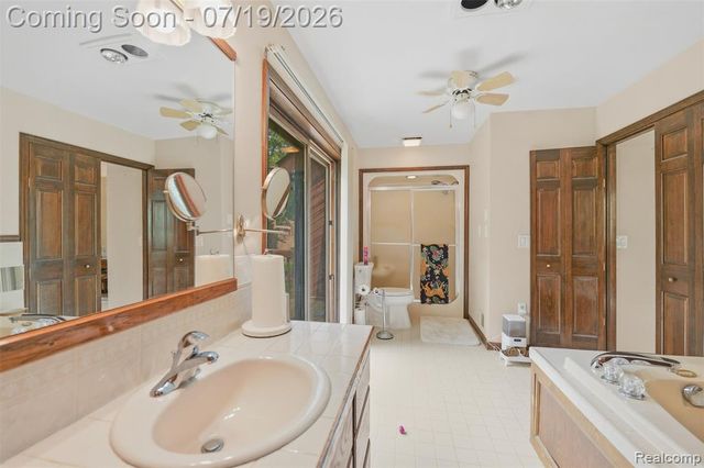 4422 Argenta Drive, Brighton, MI 48116