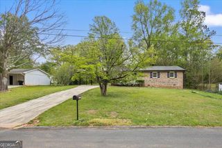 3570 Briar Drive, Lithia Springs, GA 30122