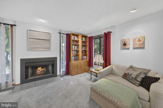 461 SAYRE DR, Princeton, NJ 08540