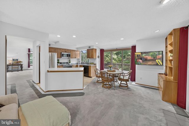 461 SAYRE DR, Princeton, NJ 08540
