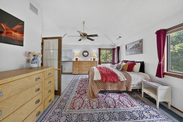 461 SAYRE DR, Princeton, NJ 08540