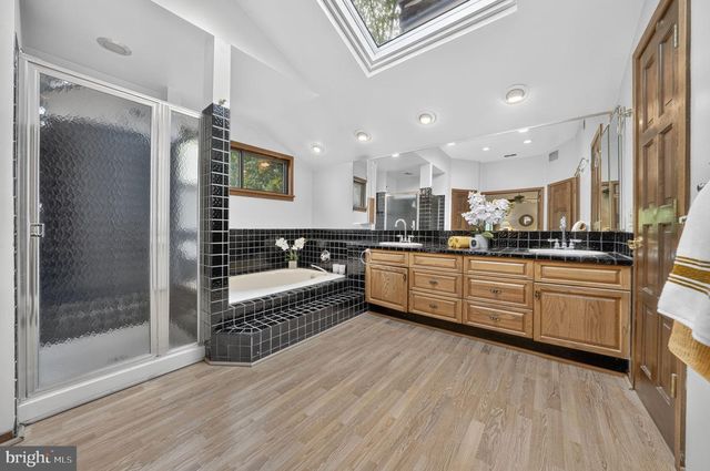 461 SAYRE DR, Princeton, NJ 08540