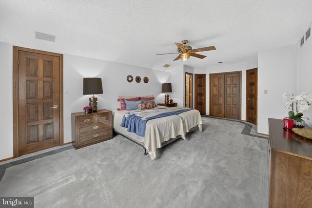461 SAYRE DR, Princeton, NJ 08540