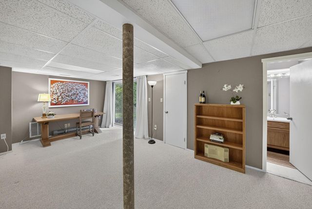 461 SAYRE DR, Princeton, NJ 08540