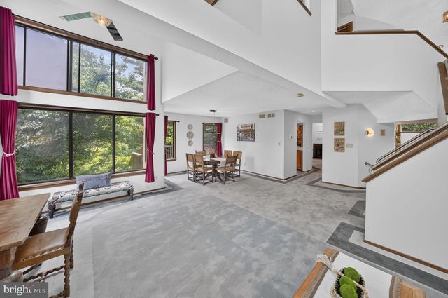 461 SAYRE DR, Princeton, NJ 08540