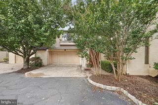 461 SAYRE DR, Princeton, NJ 08540