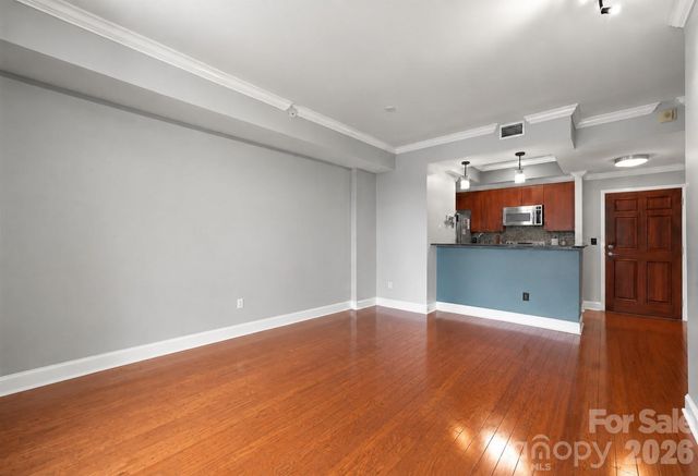 300 W 5th Street 546, Charlotte, NC 28202