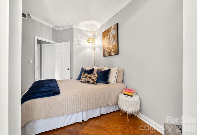 300 W 5th Street 546, Charlotte, NC 28202