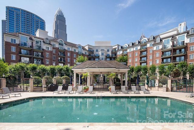 300 W 5th Street 546, Charlotte, NC 28202