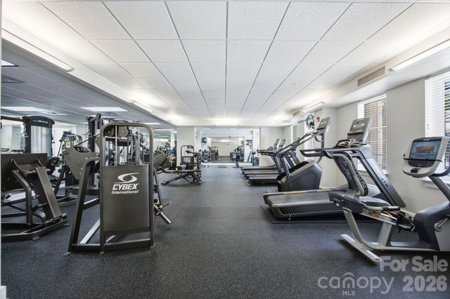 300 W 5th Street 546, Charlotte, NC 28202