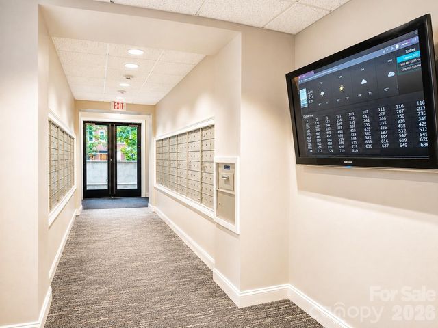 300 W 5th Street 546, Charlotte, NC 28202
