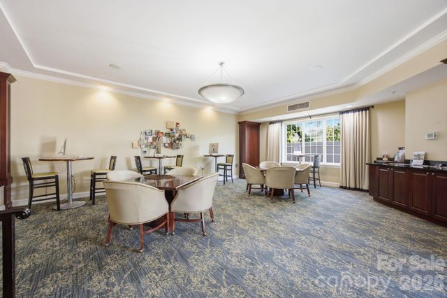 300 W 5th Street 546, Charlotte, NC 28202