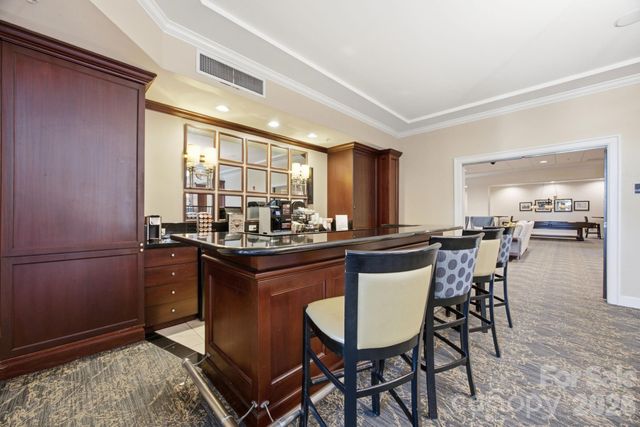 300 W 5th Street 546, Charlotte, NC 28202
