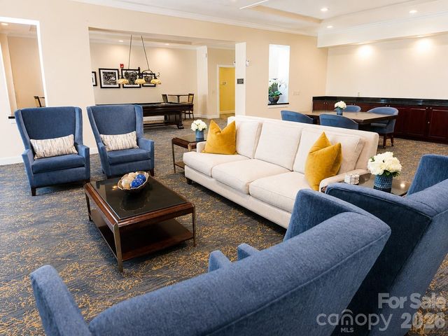 300 W 5th Street 546, Charlotte, NC 28202