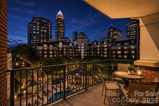 300 W 5th Street 546, Charlotte, NC 28202