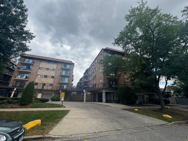 2317 N Neva Avenue 215, Chicago, IL 60707
