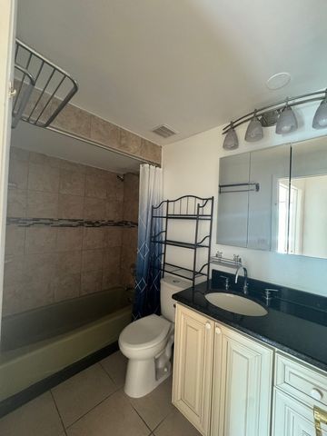 2317 N Neva Avenue 215, Chicago, IL 60707