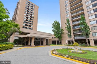 3713 S GEORGE MASON DR #405W, Falls Church, VA 22041
