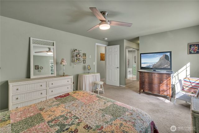10531 SE 250th Place #H101, Kent, WA 98030