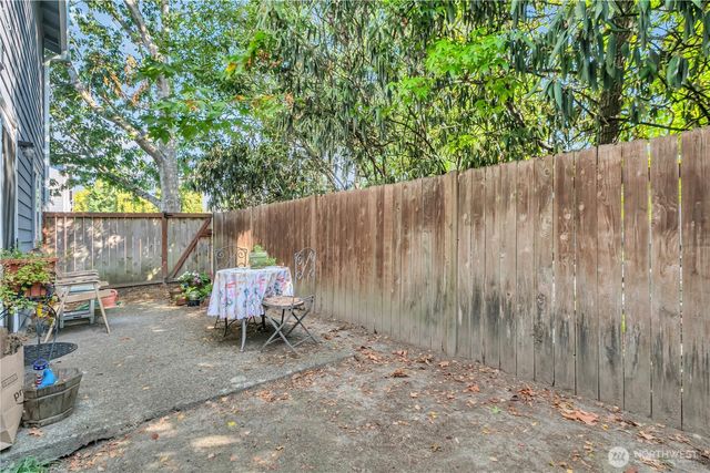10531 SE 250th Place #H101, Kent, WA 98030
