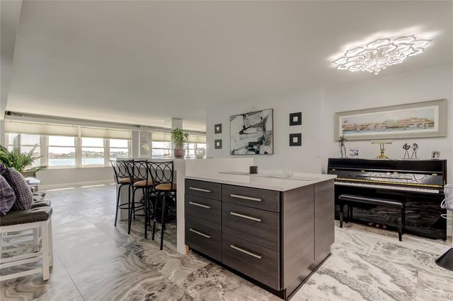 5200 BRITTANY DRIVE S 204, St Petersburg, FL 33715
