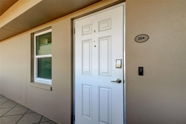 5200 BRITTANY DRIVE S 204, St Petersburg, FL 33715