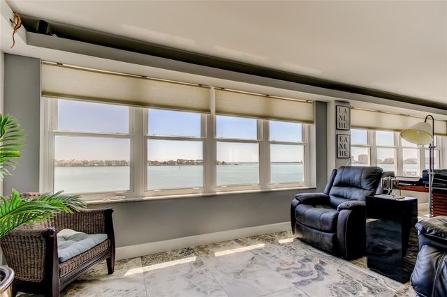 5200 BRITTANY DRIVE S 204, St Petersburg, FL 33715