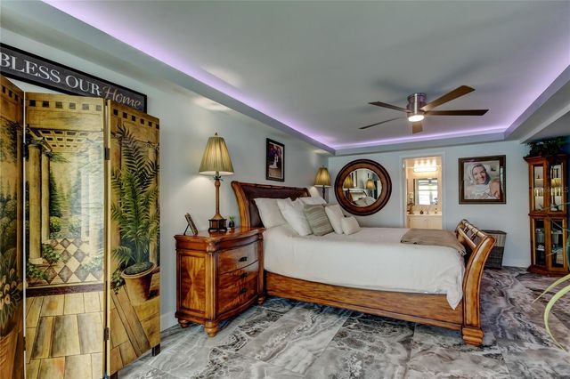 5200 BRITTANY DRIVE S 204, St Petersburg, FL 33715
